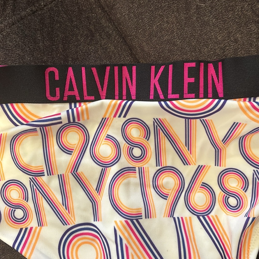 Calvin Klein bikini medium - Picture 6 of 7